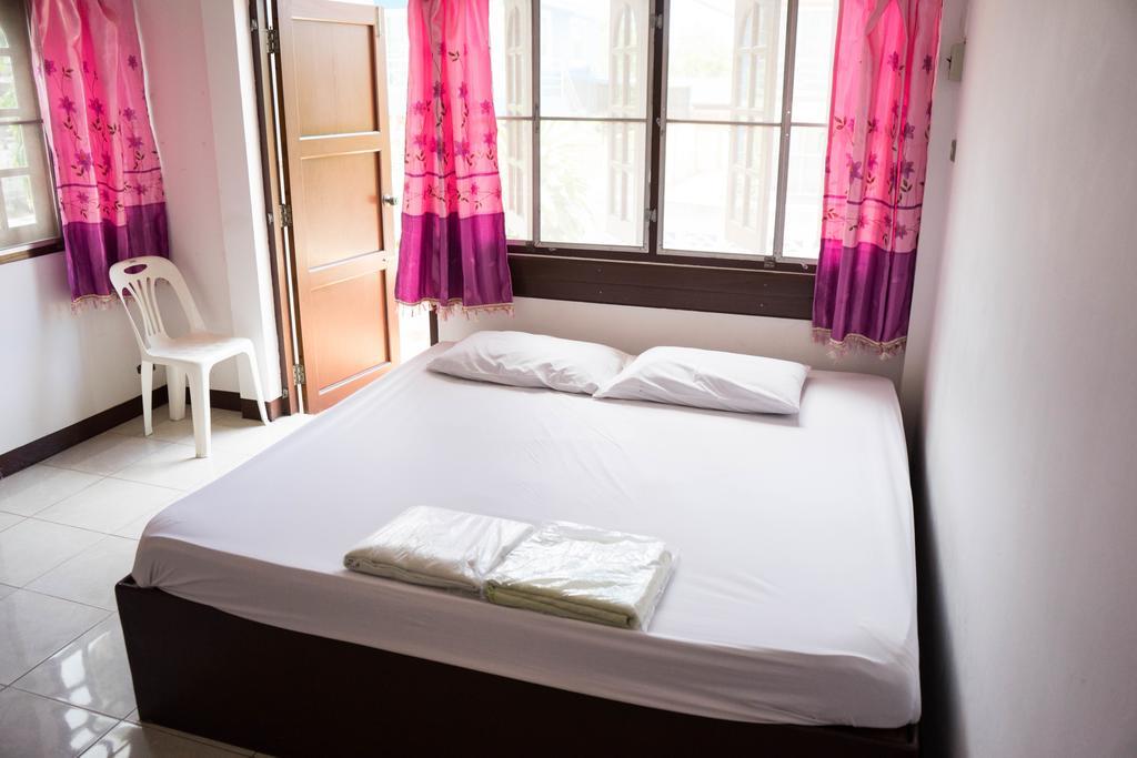 My Home Guesthouse Bangsaen 외부 사진
